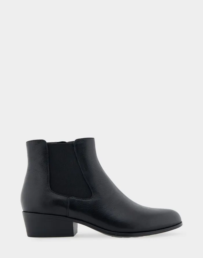 Aerosoles Comfortable Women039s Ankle Boot In Black Genuine Leather Black Genuine Leather Women Ankle Boots Aerosoles Comfortable Women039s Ankle Boot In Black Genuine Leather Black Genuine Leather Women Ankle Boots