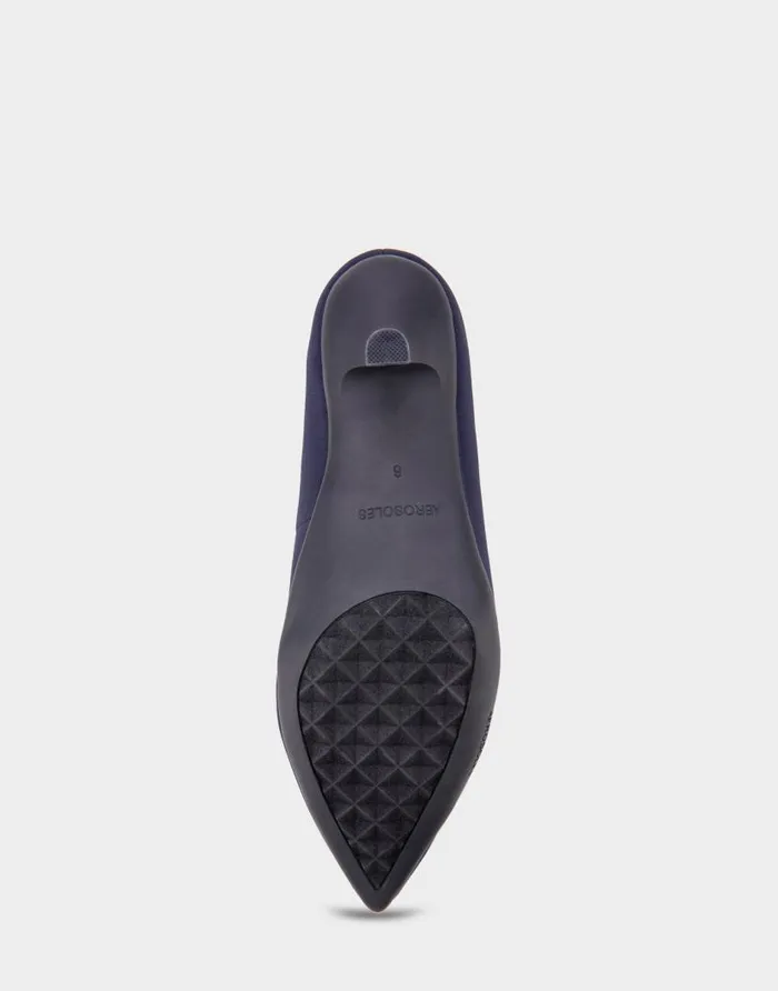 Aerosoles Comfortable Women039s Point Toe Kitten Heel Pump In Navy Stretch Gabardine Fabric Navy Stretch Gabardine Fabric Women Clogs and Mules