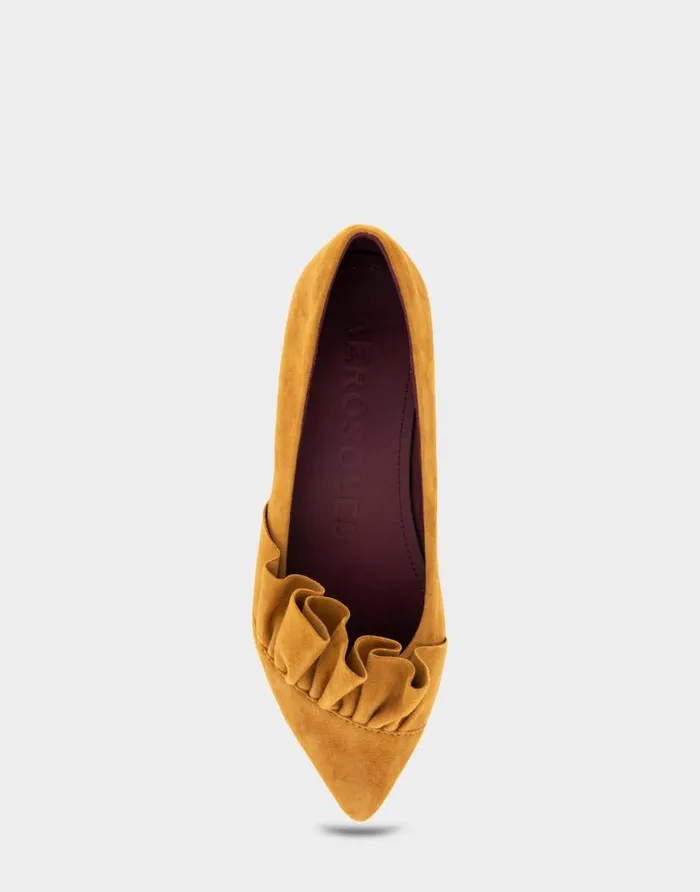 Aerosoles Comfortable Women039s Ruffled Point Toe Flat In Dark Ochre Genuine Suede Dark Ochre Genuine Suede Women Ballet