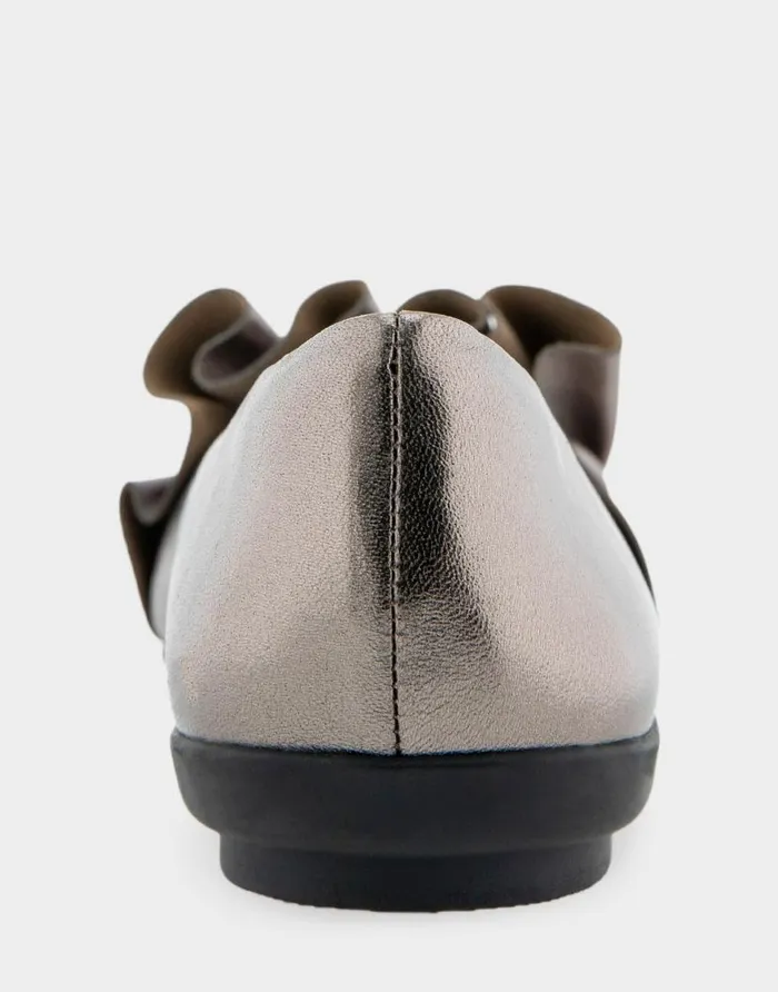 Aerosoles Comfortable Women039s Ruffled Point Toe Flat In Graphite Genuine Leather Graphite Genuine Leather Women Ballet