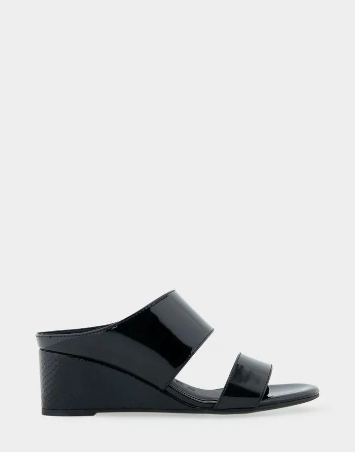 Aerosoles Comfortable Women039s Two Band Mid Wedge Slide Sandal In Black Patent Faux Leather Black Patent Faux Leather Women Dress