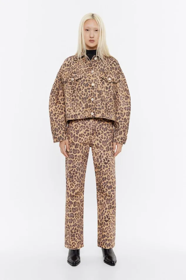 Beige Leopard Oversize Denim Jacket Leopard Natural Women Bimba Y Lola Animal Print Beige Leopard Oversize Denim Jacket Leopard Natural Women Bimba Y Lola Animal Print