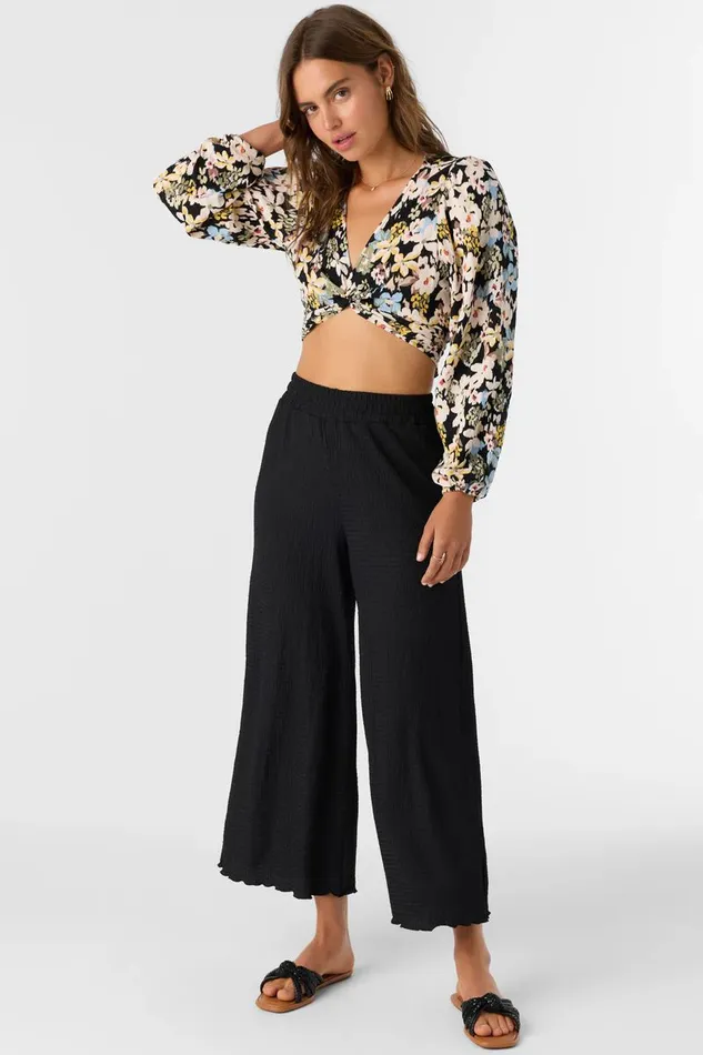 BRIDGETTE TEXTURED KNIT PULLON CROPPED PANTS Black Women O039NEILL Collections BRIDGETTE TEXTURED KNIT PULLON CROPPED PANTS Black Women O039NEILL Collections