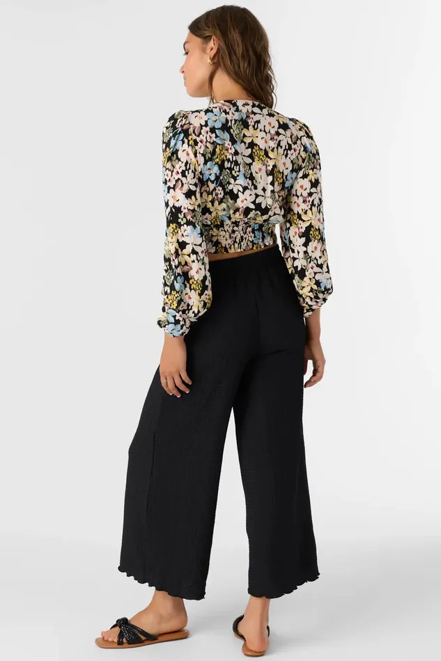 BRIDGETTE TEXTURED KNIT PULLON CROPPED PANTS Black Women O039NEILL Collections