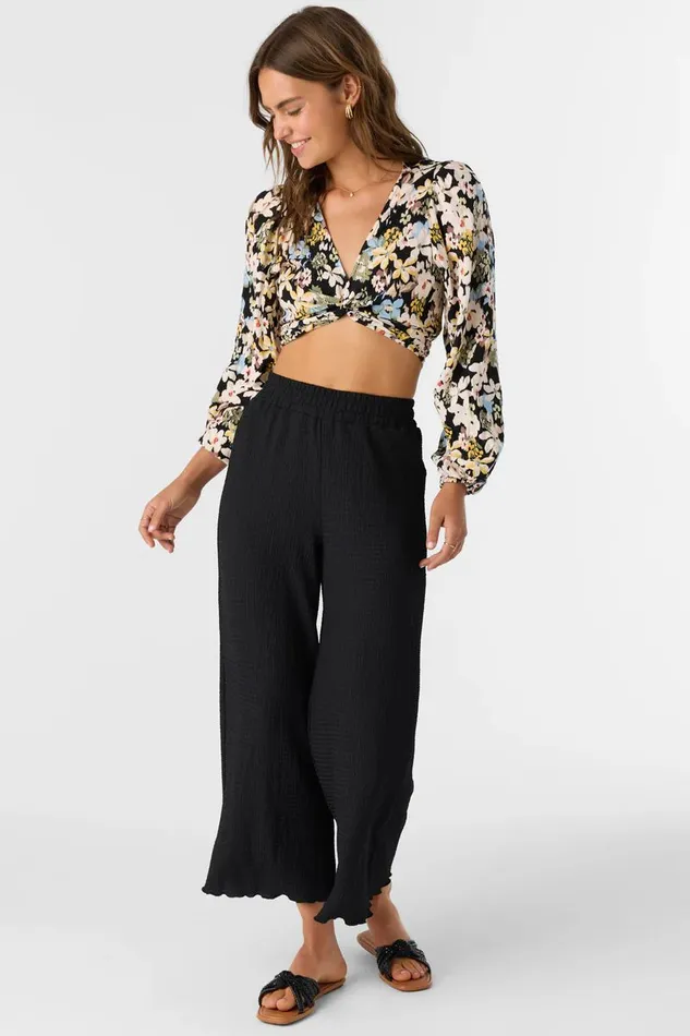 BRIDGETTE TEXTURED KNIT PULLON CROPPED PANTS Black Women O039NEILL Collections