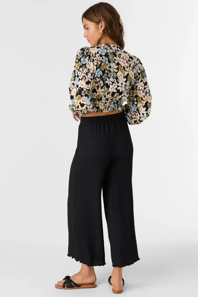 BRIDGETTE TEXTURED KNIT PULLON CROPPED PANTS Black Women O039NEILL Collections