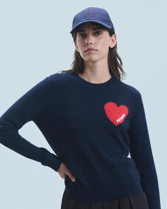 Caps From Future Embroidered Heart Curved Visor Cap Navy