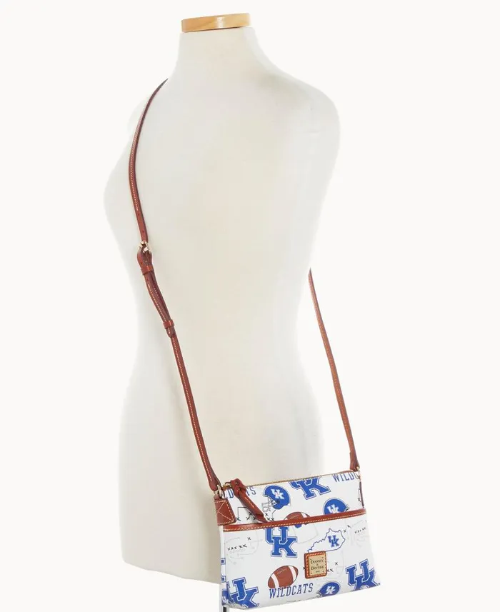 Collegiate University Of Kentucky Ginger Crossbody U Of Kentucky Woman Dooney and Bourke Crossbodies Collegiate University Of Kentucky Ginger Crossbody U Of Kentucky Woman Dooney and Bourke Crossbodies