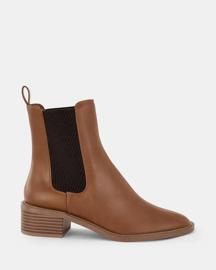 DESIGNATION TAN Slip On Boots Women Ankle Boots NOVO Shoes