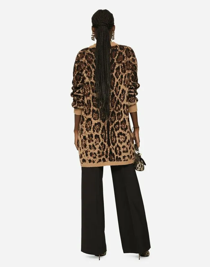 Dolce and Gabbana Sweaters And Cardigans Women Long Wool And Cashmere Cardigan With Jacquard Leopard Design Multicolor Dolce and Gabbana Sweaters And Cardigans Women Long Wool And Cashmere Cardigan With Jacquard Leopard Design Multicolor