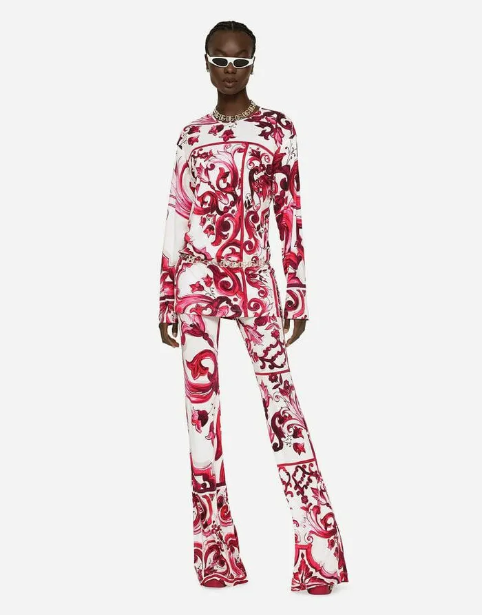 Dolce and Gabbana TShirts And Sweatshirts Women Longsleeved Majolicaprint Organzine Blouse Multicolor Dolce and Gabbana TShirts And Sweatshirts Women Longsleeved Majolicaprint Organzine Blouse Multicolor