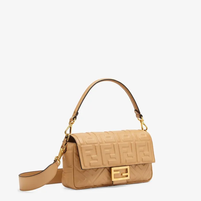 Fendi Shoulder and Crossbody Bags Baguette Beige Leather Bag 8211 Women