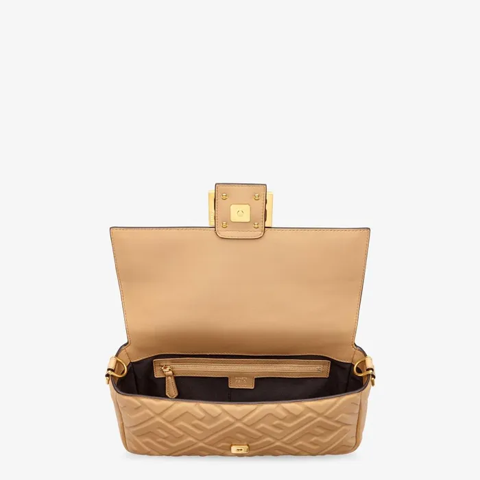 Fendi Shoulder and Crossbody Bags Baguette Beige Leather Bag 8211 Women