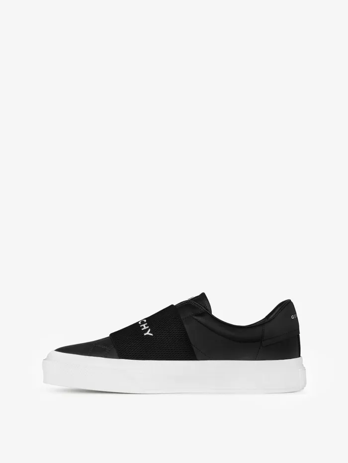 Givenchy City Sport Sneakers In Leather With GIVENCHY Strap Black Men Sneakers Givenchy City Sport Sneakers In Leather With GIVENCHY Strap Black Men Sneakers