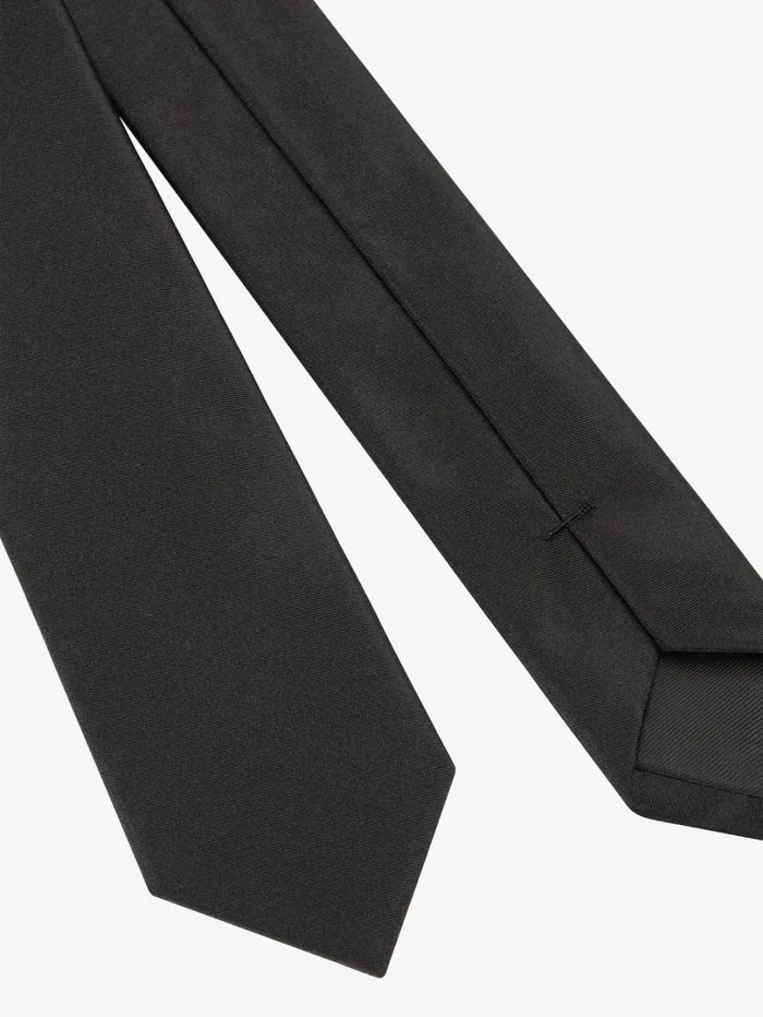 Givenchy GIVENCHY Tie In Silk Black Men Scarves and Ties Givenchy GIVENCHY Tie In Silk Black Men Scarves and Ties