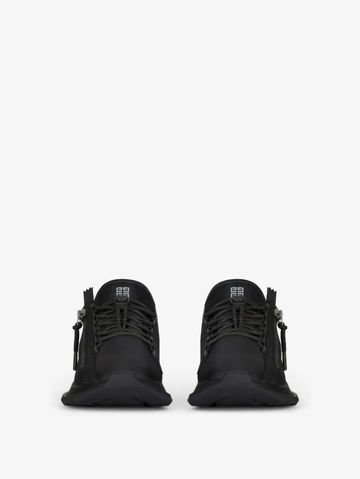 Givenchy Spectre Runner Sneakers In Synthetic Fiber With Zip Black Men Sneakers Givenchy Spectre Runner Sneakers In Synthetic Fiber With Zip Black Men Sneakers