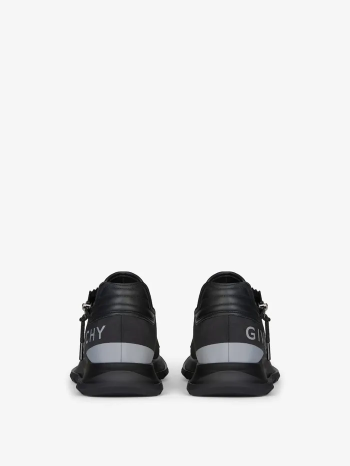 Givenchy Spectre Runner Sneakers In Synthetic Fiber With Zip Black Men Sneakers Givenchy Spectre Runner Sneakers In Synthetic Fiber With Zip Black Men Sneakers