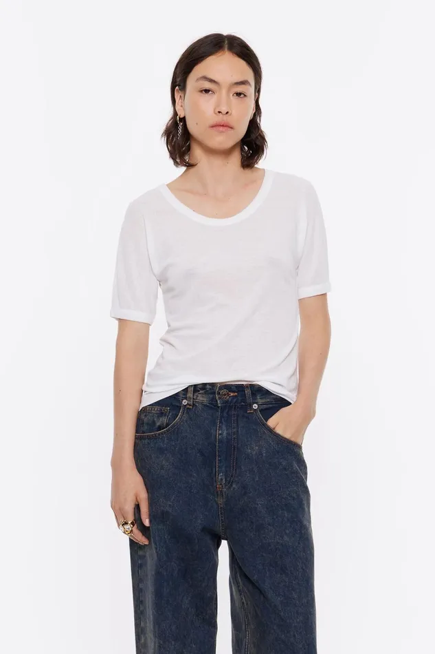 Ivory Fitted Tshirt Ivory Women Bimba Y Lola TShirts