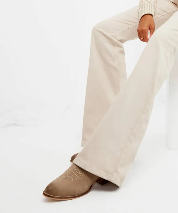 Joe Browns Jeans and Trousers Women Bootcut Jeans Ecru Joe Browns Jeans and Trousers Women Bootcut Jeans Ecru