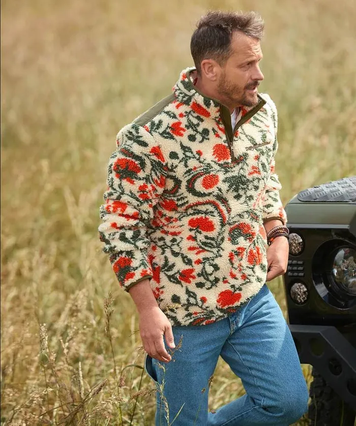 Joe Browns TShirts and Tops Men Fabulous Floral Fleece Cream Joe Browns TShirts and Tops Men Fabulous Floral Fleece Cream