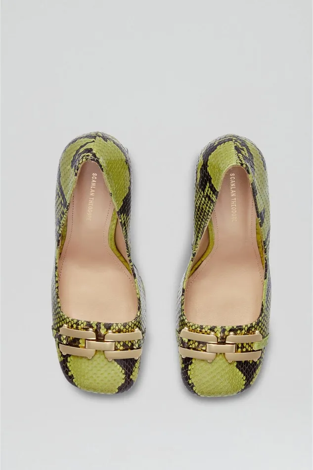 Leather Women Scanlan Theodore GOLD TRIM SQUARE TOE PUMP 95 Vert Leather Women Scanlan Theodore GOLD TRIM SQUARE TOE PUMP 95 Vert