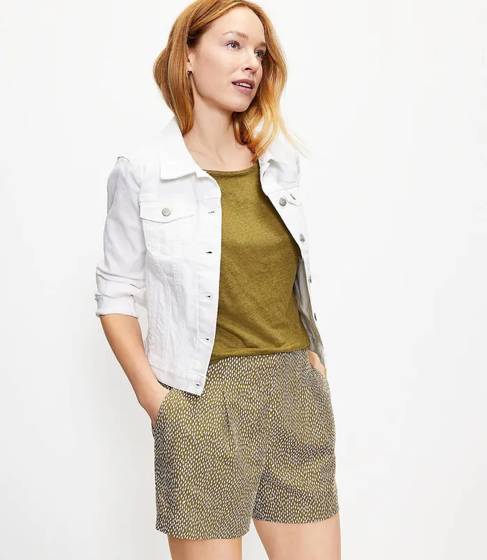 LOFT The Pleated Pull On Short In Mosaic Dot Dark Kiwi Green Women Shorts
