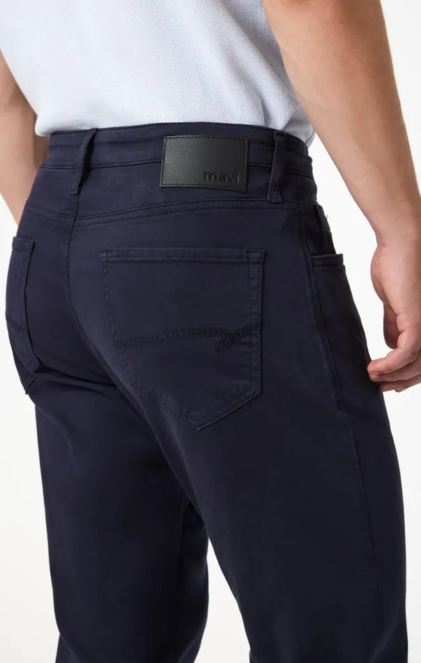 Matt Relaxed Straight Leg In Dark Navy Casual Twill Men Mavi Jeans Pants Matt Relaxed Straight Leg In Dark Navy Casual Twill Men Mavi Jeans Pants