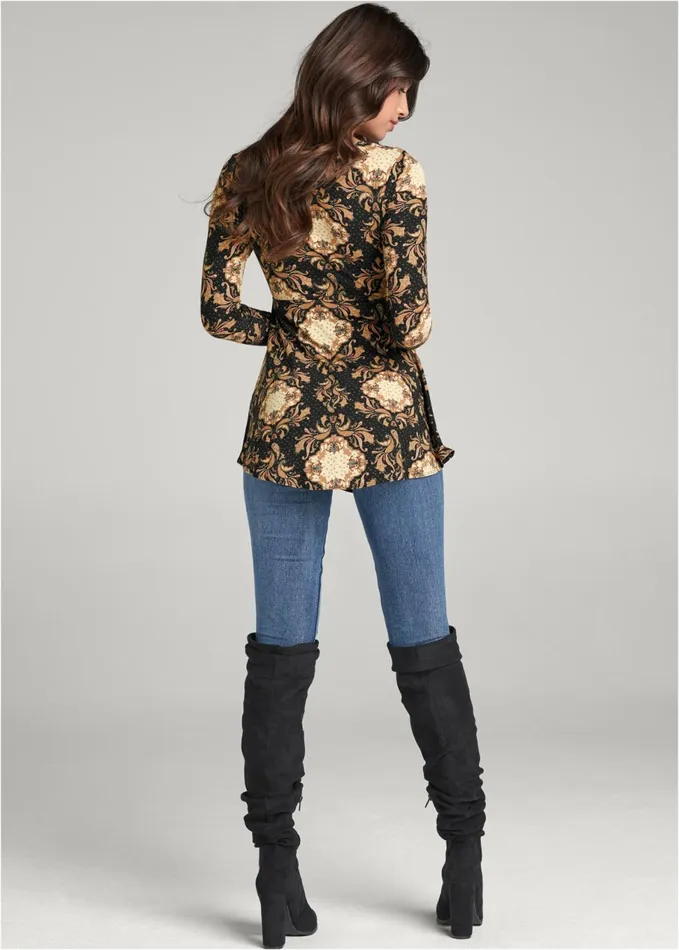 MEDALLION PRINT TOP Black Multi Women VENUS Casual Tops