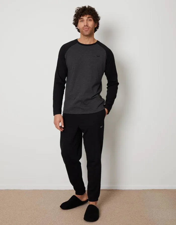 Men Grey and Black Raglan Sleeve Pyjamas 2Piece Set Threadbare Pyjamas Men Grey and Black Raglan Sleeve Pyjamas 2Piece Set Threadbare Pyjamas