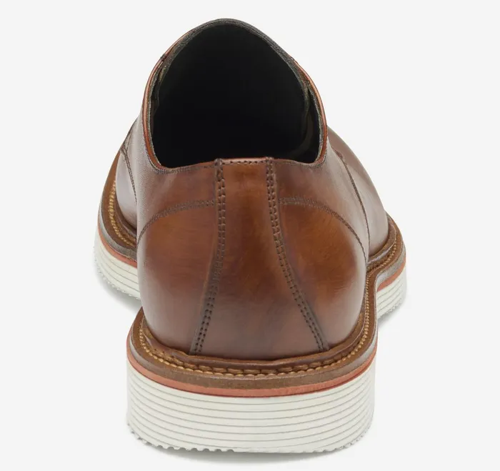 Men Jenson Plain Toe Tan Italian Calfskin JohnstonandMurphy LaceUps Men Jenson Plain Toe Tan Italian Calfskin JohnstonandMurphy LaceUps