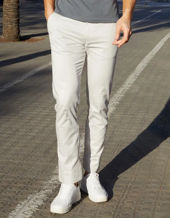 Men Off White Regular Fit Chino Trousers Threadbare Chinos