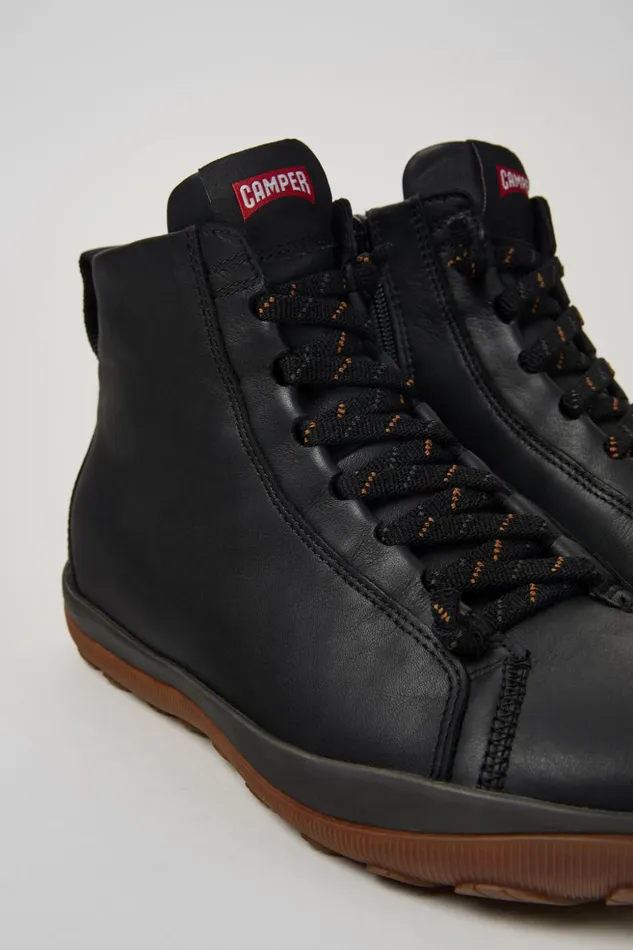 Men Peu Pista GORETEX Black Leather Ankle Boots Camper Ankle Boots