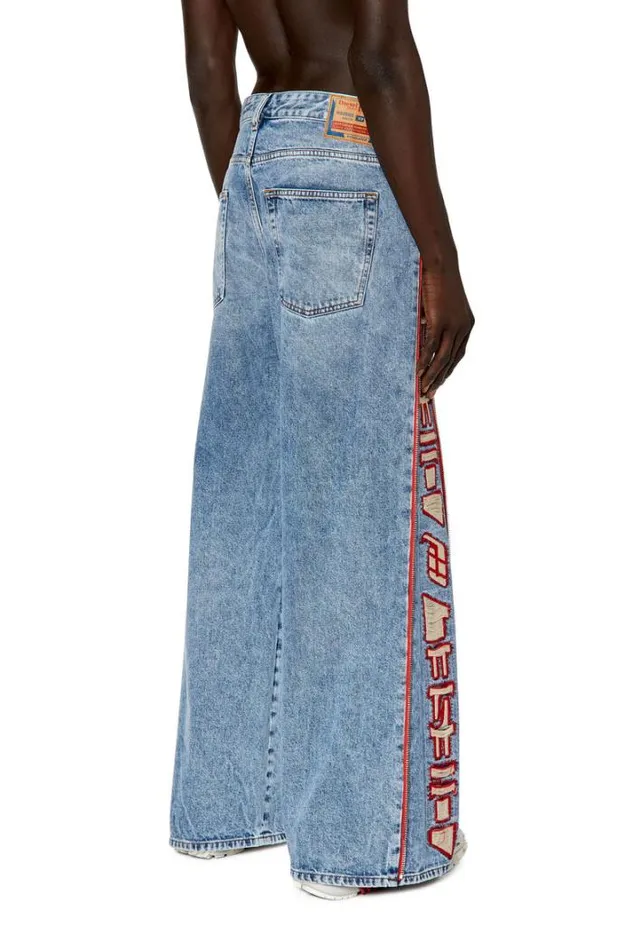 Men Straight Jeans DRise 09g47 Light Blue Diesel Straight Men Straight Jeans DRise 09g47 Light Blue Diesel Straight