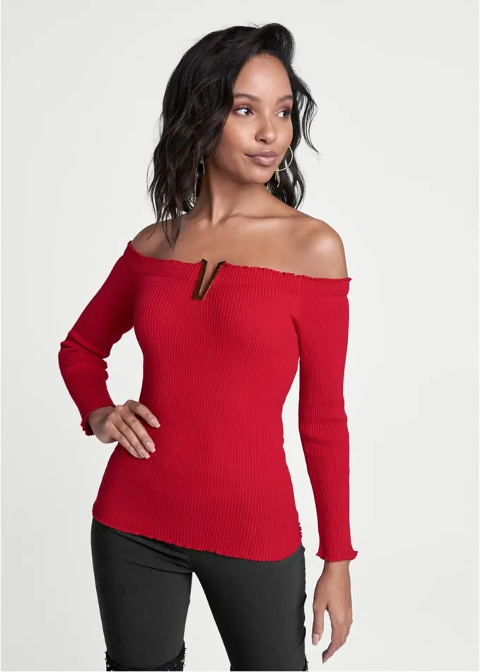 Metal Detail VFront Sweater Red Women VENUS Sexy Sweaters