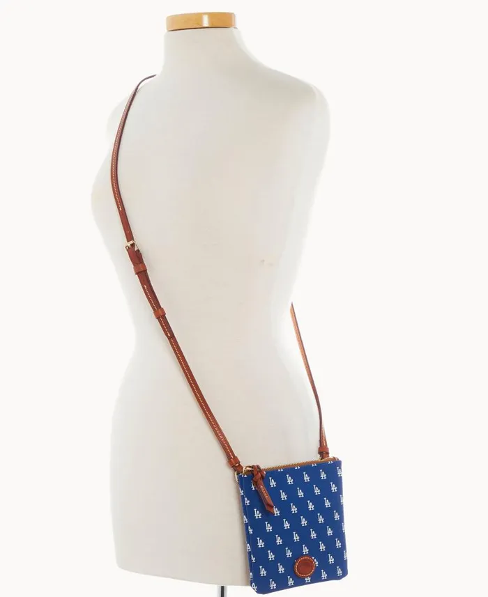 MLB Dodgers Small North South Top Zip Crossbody Dodgers Woman Dooney and Bourke Crossbodies MLB Dodgers Small North South Top Zip Crossbody Dodgers Woman Dooney and Bourke Crossbodies