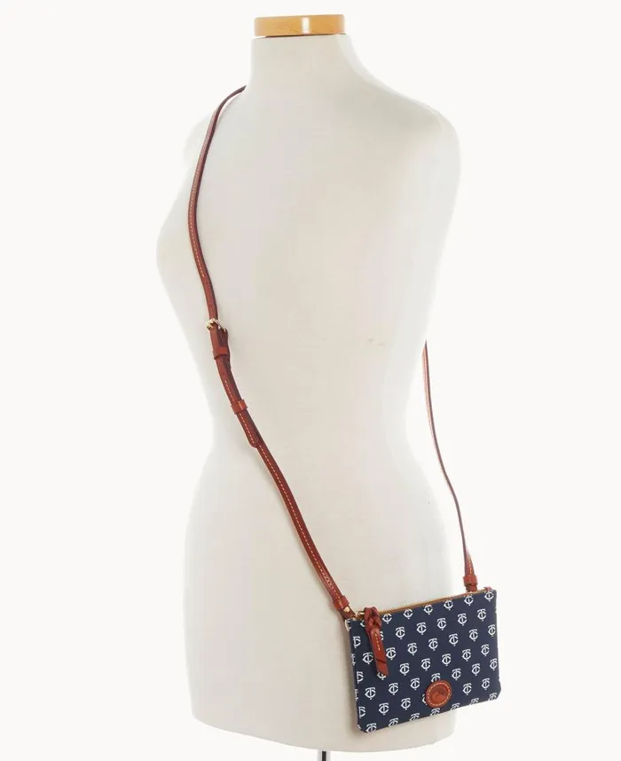 MLB Twins Top Zip Crossbody Twins Woman Dooney and Bourke Crossbodies MLB Twins Top Zip Crossbody Twins Woman Dooney and Bourke Crossbodies