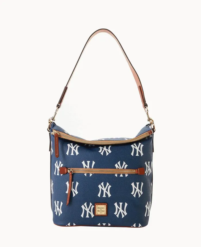 MLB Yankees Large Sac Yankees Woman Dooney and Bourke Shoulder Bags