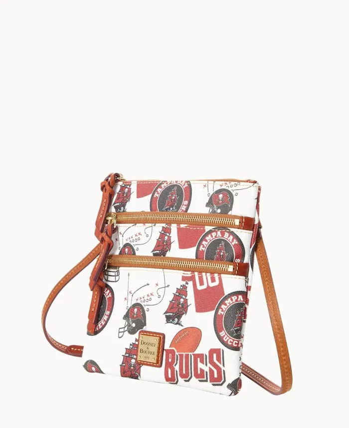 NFL Buccaneers N S Triple Zip Crossbody Buccaneers Woman Dooney and Bourke Crossbodies NFL Buccaneers N S Triple Zip Crossbody Buccaneers Woman Dooney and Bourke Crossbodies
