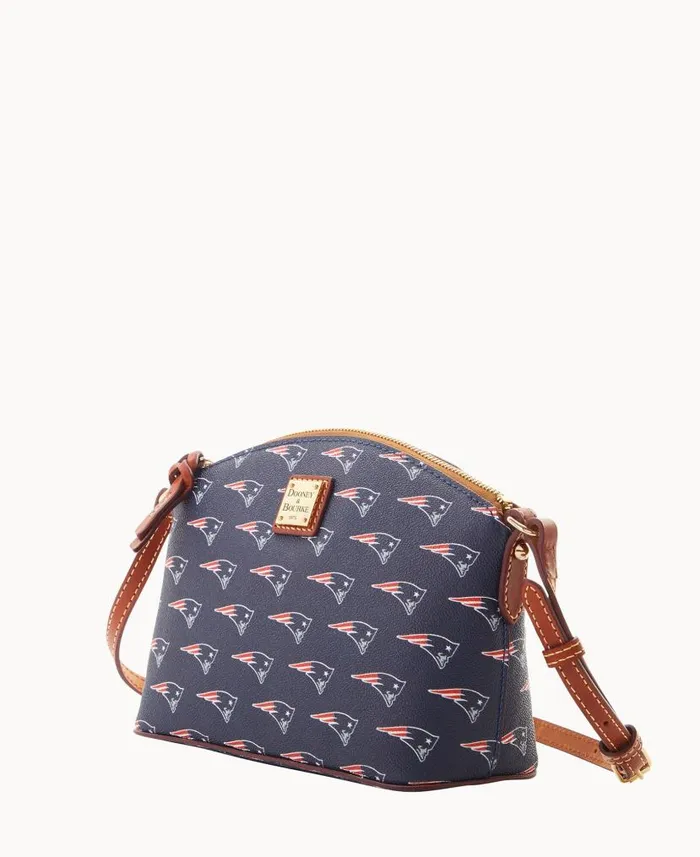 NFL Patriots Suki Crossbody Med Wristlet Patriots Woman Dooney and Bourke Crossbodies NFL Patriots Suki Crossbody Med Wristlet Patriots Woman Dooney and Bourke Crossbodies