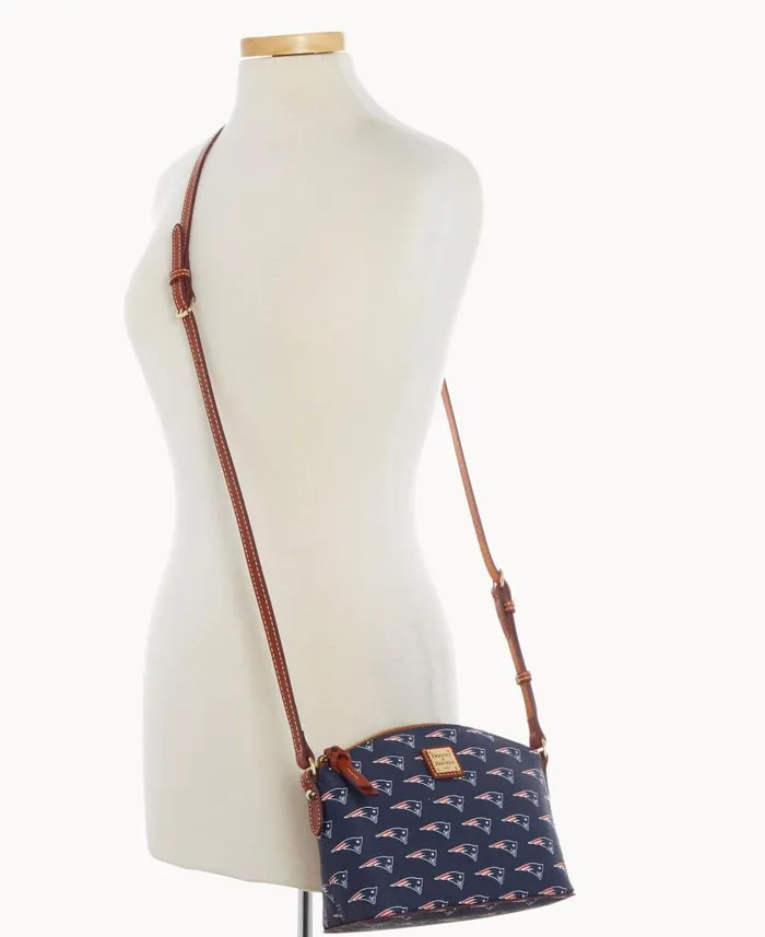 NFL Patriots Suki Crossbody Med Wristlet Patriots Woman Dooney and Bourke Crossbodies NFL Patriots Suki Crossbody Med Wristlet Patriots Woman Dooney and Bourke Crossbodies
