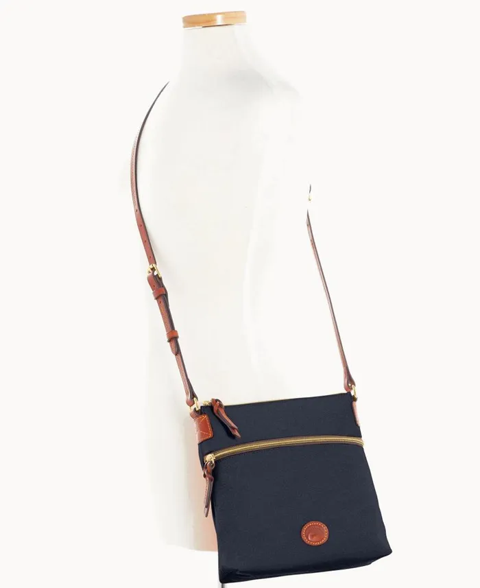 Nylon Crossbody Navy Woman Dooney and Bourke Crossbodies Nylon Crossbody Navy Woman Dooney and Bourke Crossbodies