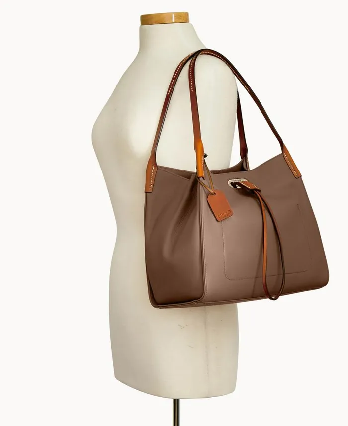 Oncour Twist Small Full Up Dark Taupe Woman Dooney and Bourke Shoulder Bags Oncour Twist Small Full Up Dark Taupe Woman Dooney and Bourke Shoulder Bags