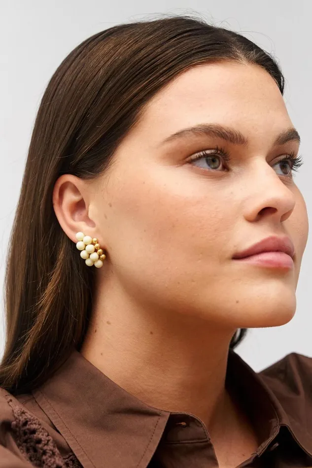 Oroton Pietra Earrings 18k Worn Goldclotted Cream Women Jewellery Oroton Pietra Earrings 18k Worn Goldclotted Cream Women Jewellery