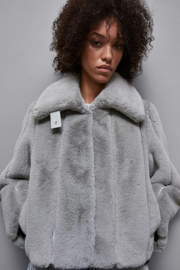 Patrizia Pepe Outerwear Short Synthetic Fabric Coat Grey 8211 Women