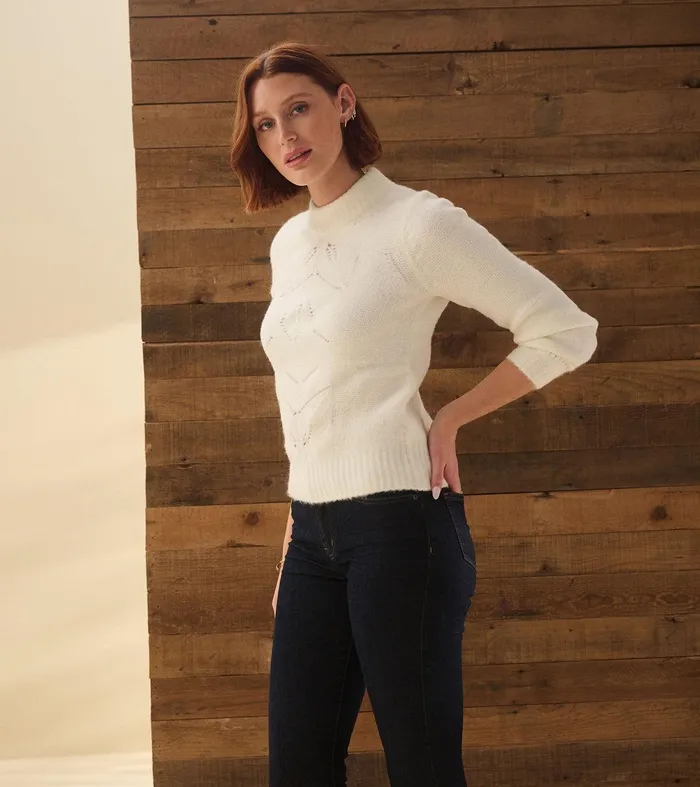 Petal Cable Sweater 8211 Winter White Hatley