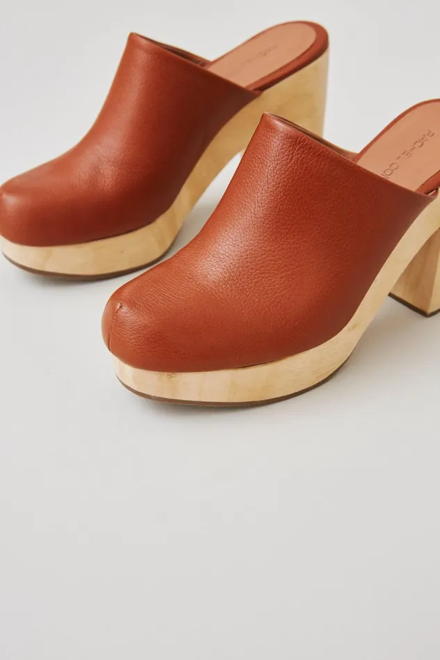 Rachel Comey Clogs Women Dakota Clog Cognac Rachel Comey Clogs Women Dakota Clog Cognac