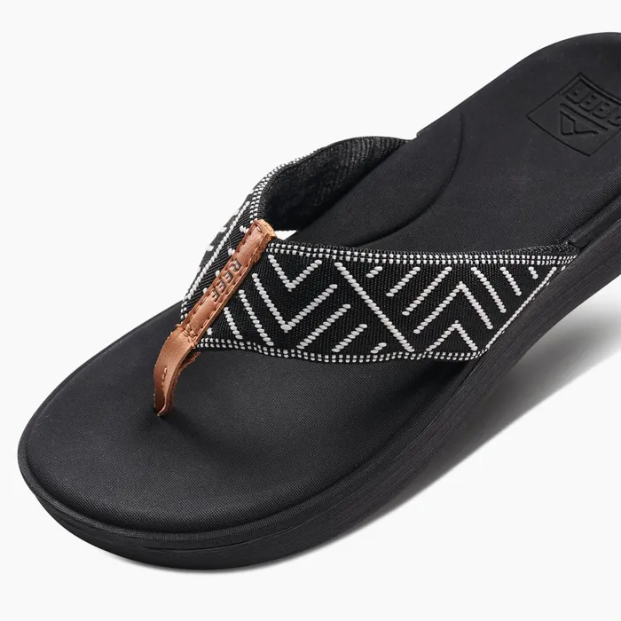 Reef Flip Flops Cushion Cloud Textile Black Geo 8211 Women Reef Flip Flops Cushion Cloud Textile Black Geo 8211 Women