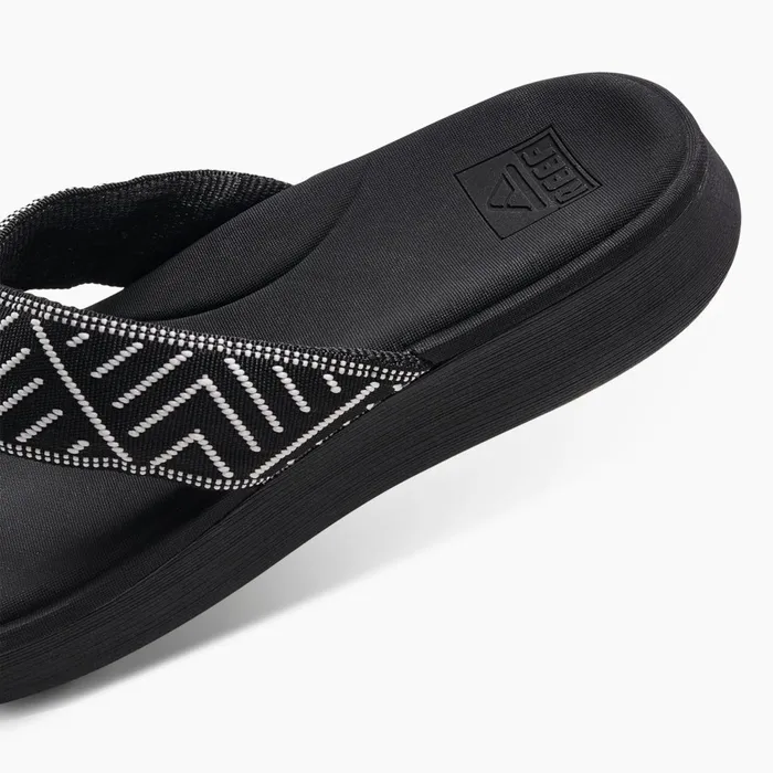 Reef Flip Flops Cushion Cloud Textile Black Geo 8211 Women Reef Flip Flops Cushion Cloud Textile Black Geo 8211 Women