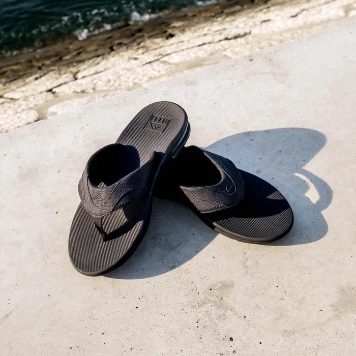 Reef Flip Flops Fanning All Black 8211 Men Reef Flip Flops Fanning All Black 8211 Men