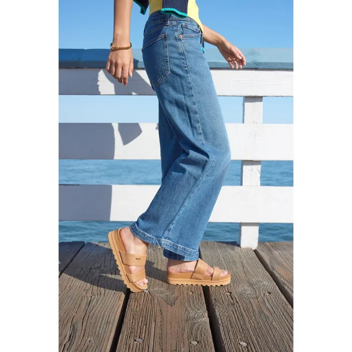 Reef Sandals Cushion Vista Hi Tan Wicker 8211 Women Reef Sandals Cushion Vista Hi Tan Wicker 8211 Women